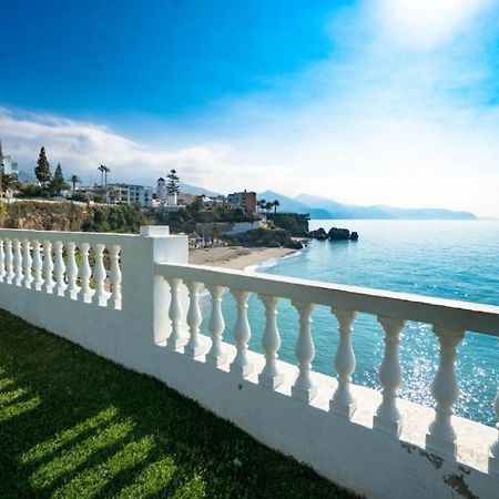Palmeras 9 Menyber نيرخا المظهر الخارجي الصورة